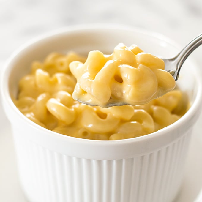 A quick recipe for mac and cheese for one. Easy, cheesy, and oh so good. Recipe includes nutritional information. From BakingMischief.com